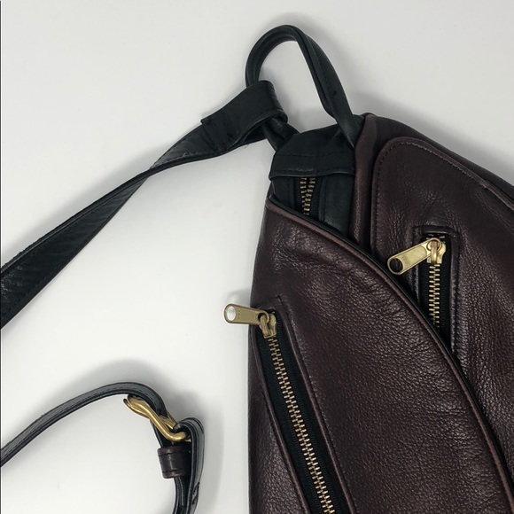 🏷 genuine leather slingback two toned backpack - Picture 3 of 8